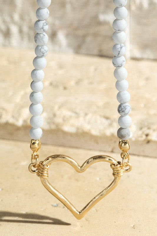 Large White Beaded Heart Pendant Necklace - Chunky Round Beads Y2K Bib Choker Necklace For Women