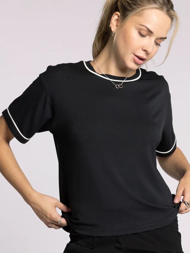 Anne Tee