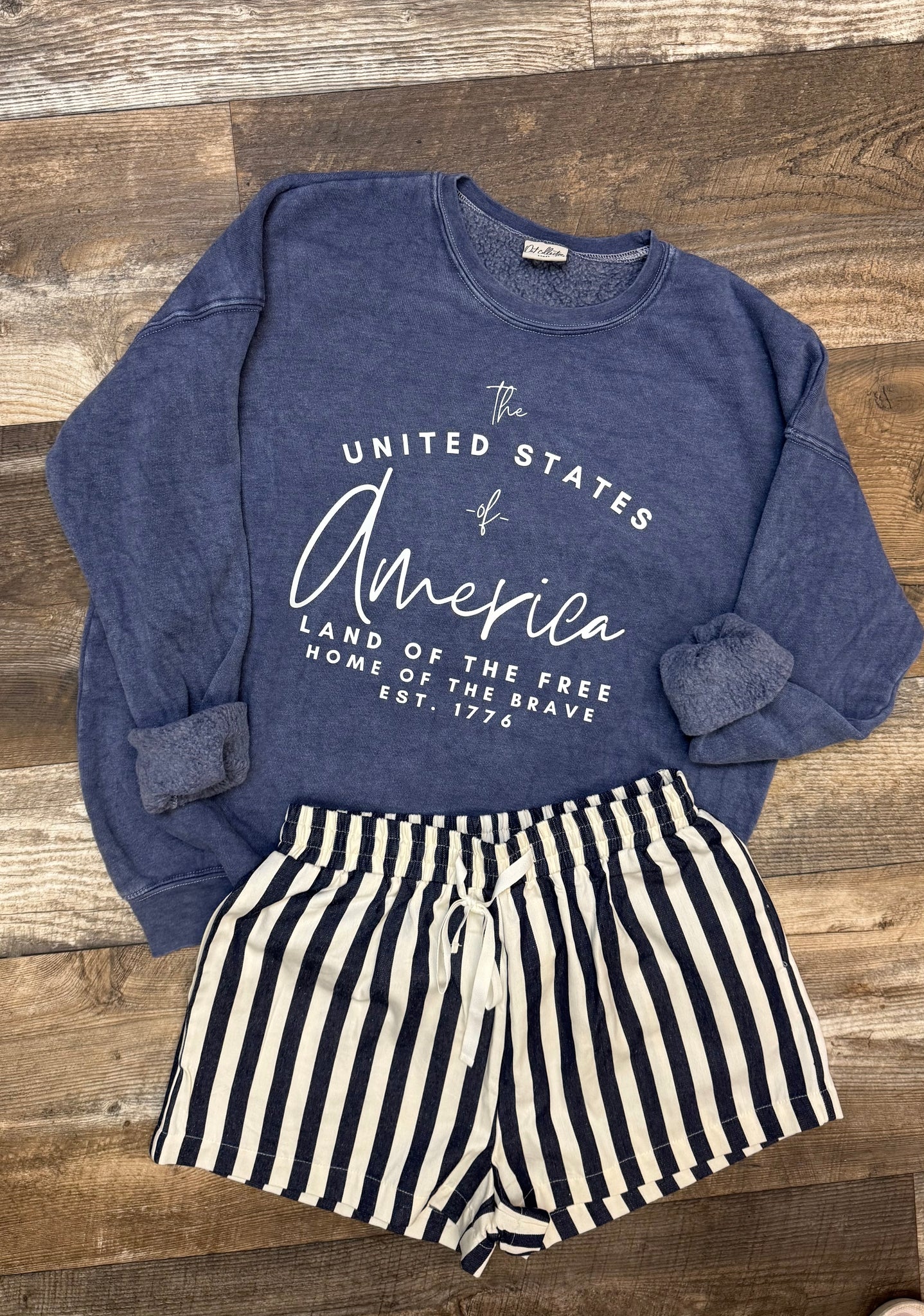 America Crewneck