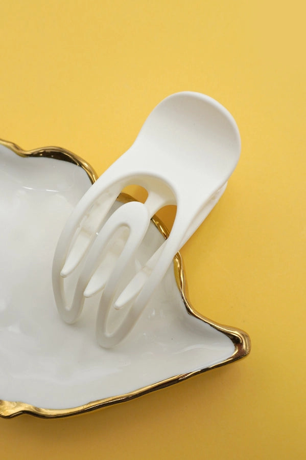 Oval Flat Hair Claw