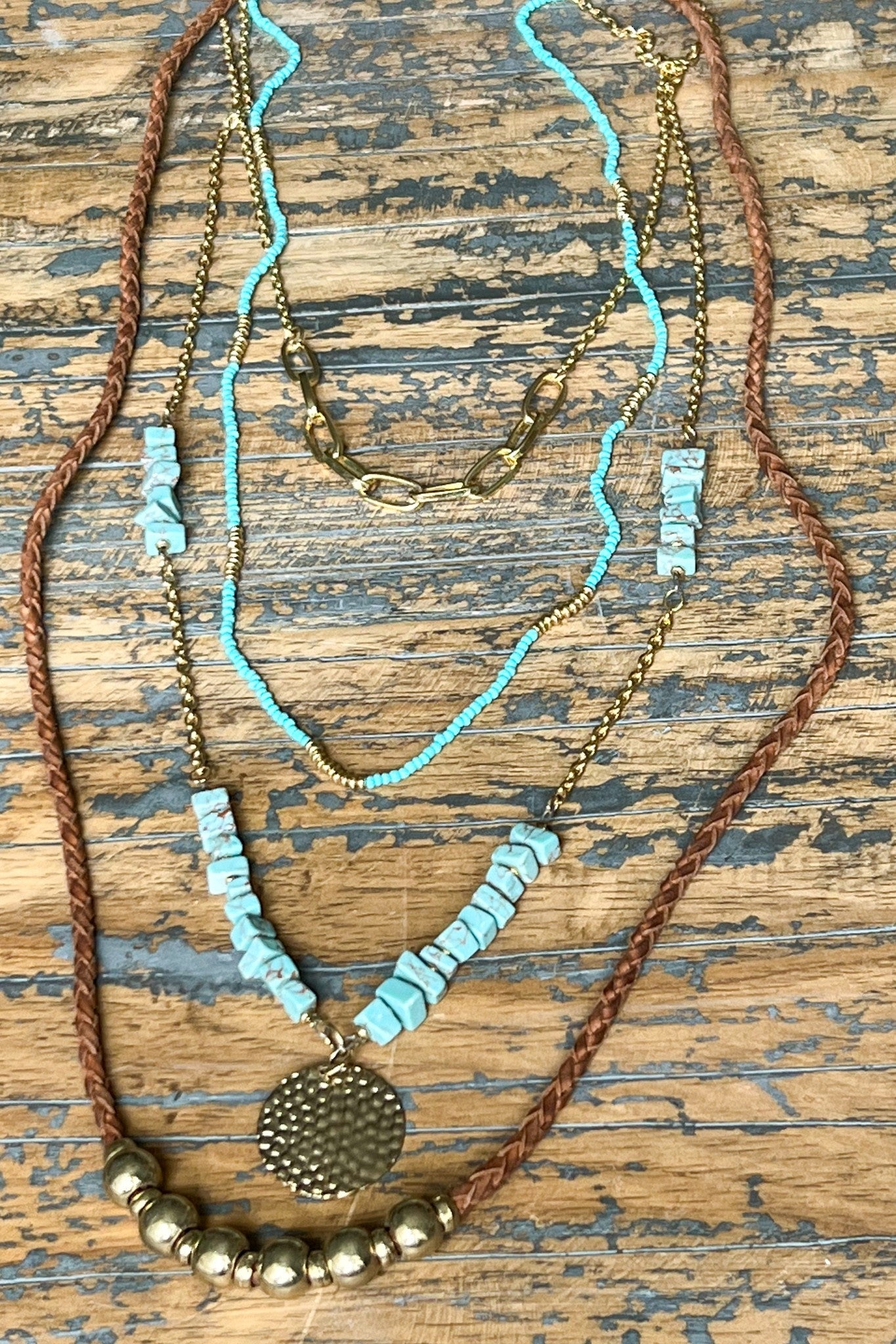Daphne necklace